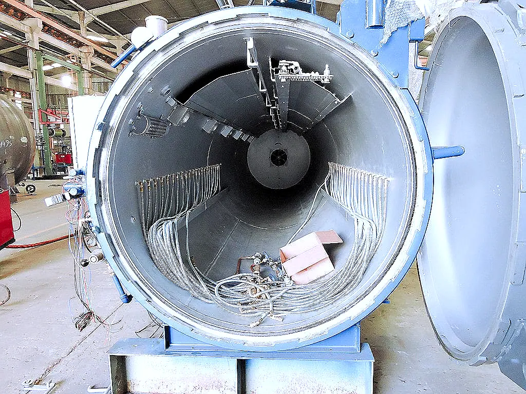GAPY - Autoclave 22 Pneus